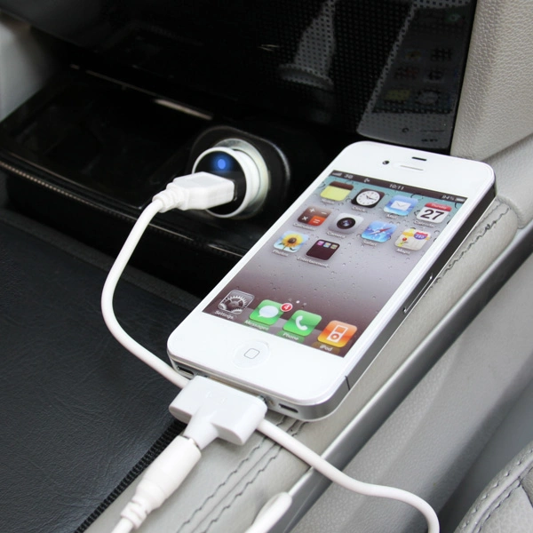 Universal Mini Dual USB Car Charger with 5V/2A Output for Free Logo Printing