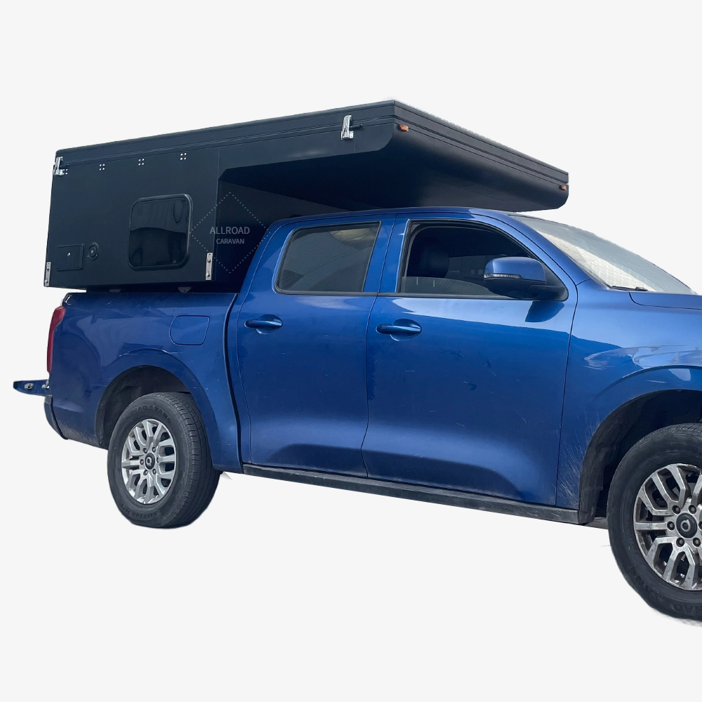 Expedition Pickup 4X4 Diapositive dans Campeur Personnalisé Tente Popup Camionnette Campeur