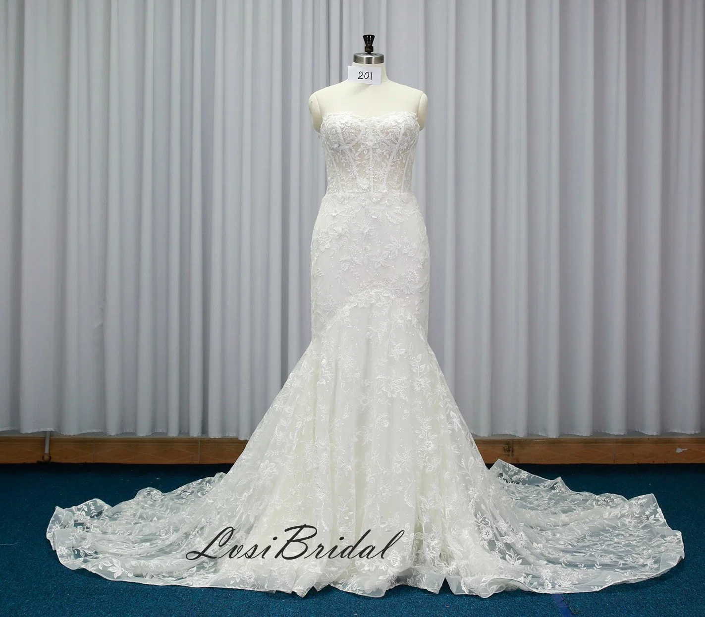 201 Robe de mariée en dentelle avec encolure en cœur et sequins Robe sirène de la nouvelle collection 2023 directement fournie par le fabricant Bridal.