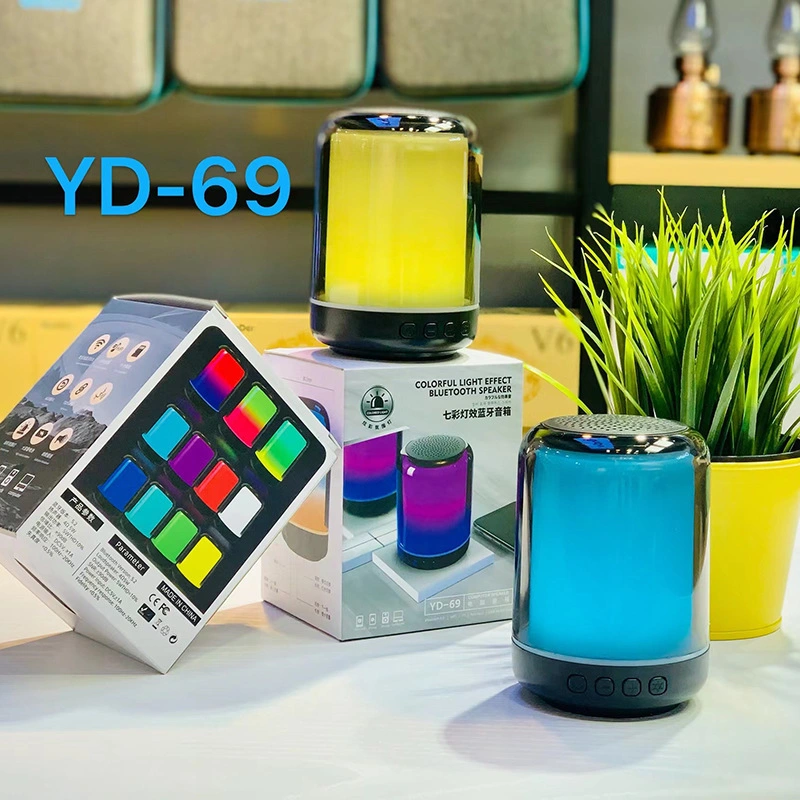 LD-Yd69 Mini لاسلكي محمول ألوان RGB LED ضوء تشغيل الألعاب Bluetooth سماعة خارجية قابلة لإعادة الشحن