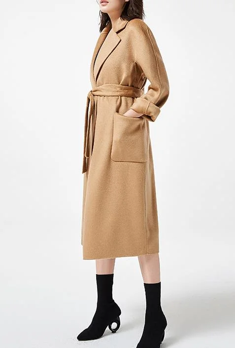 Low Price Wholesale/Supplier Precision Car Line High-Quality Fabric Lady&prime; S Wool Coat/Low Price Wholesale/Supplier 2021fashion Wool Coat Made in China