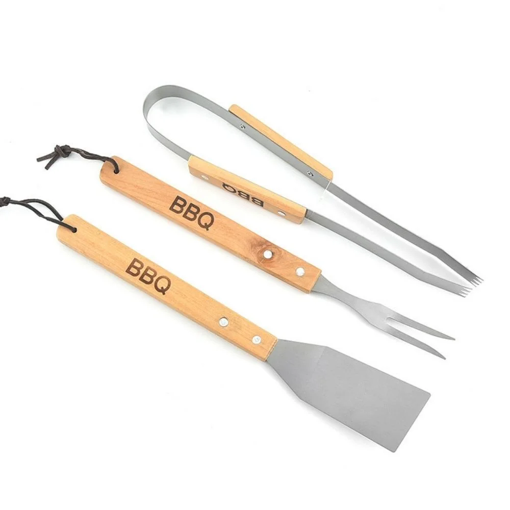 3-teiliges Edelstahl BBQ Tool Set Holzgriff BBQ Set Grill Spatel Bake Zangen Grill individuell gestaltete Grill Werkzeuge Set Gravierte Grillzubehör Set Wyz21870