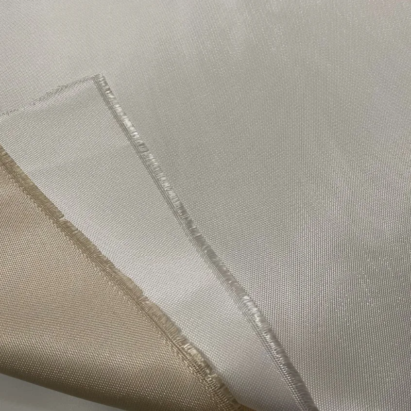 1mm&times; 92cm&times; 50m Excellent Strength and Stability 880g or 26oz Satin Woven Leached High Silica Glass Cloth Silica Fiber Fabric