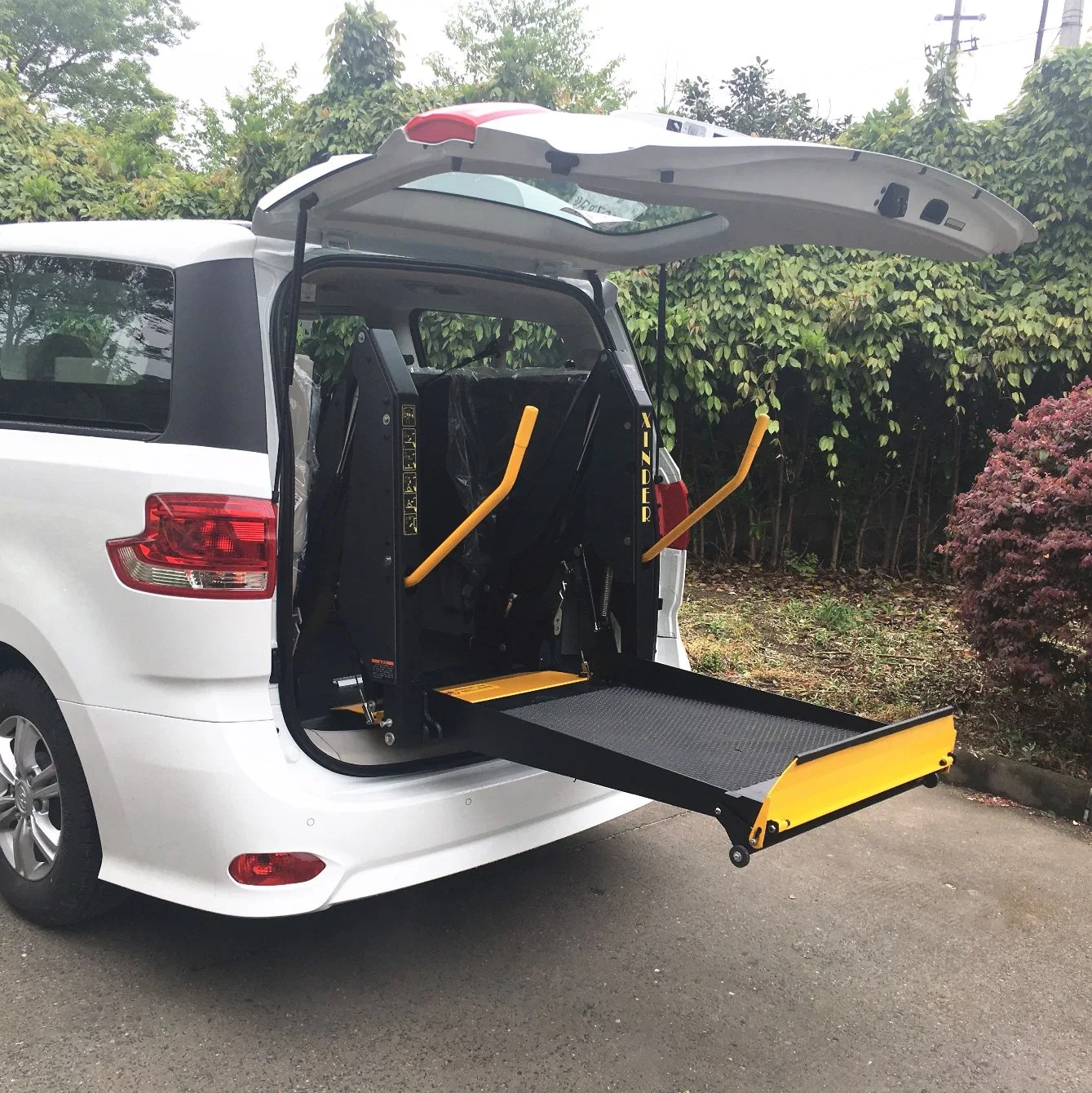 Marcação CE e Hydralic eléctrico de elevação da cadeira de rodas e Wheelchai elevador utilizado para Van