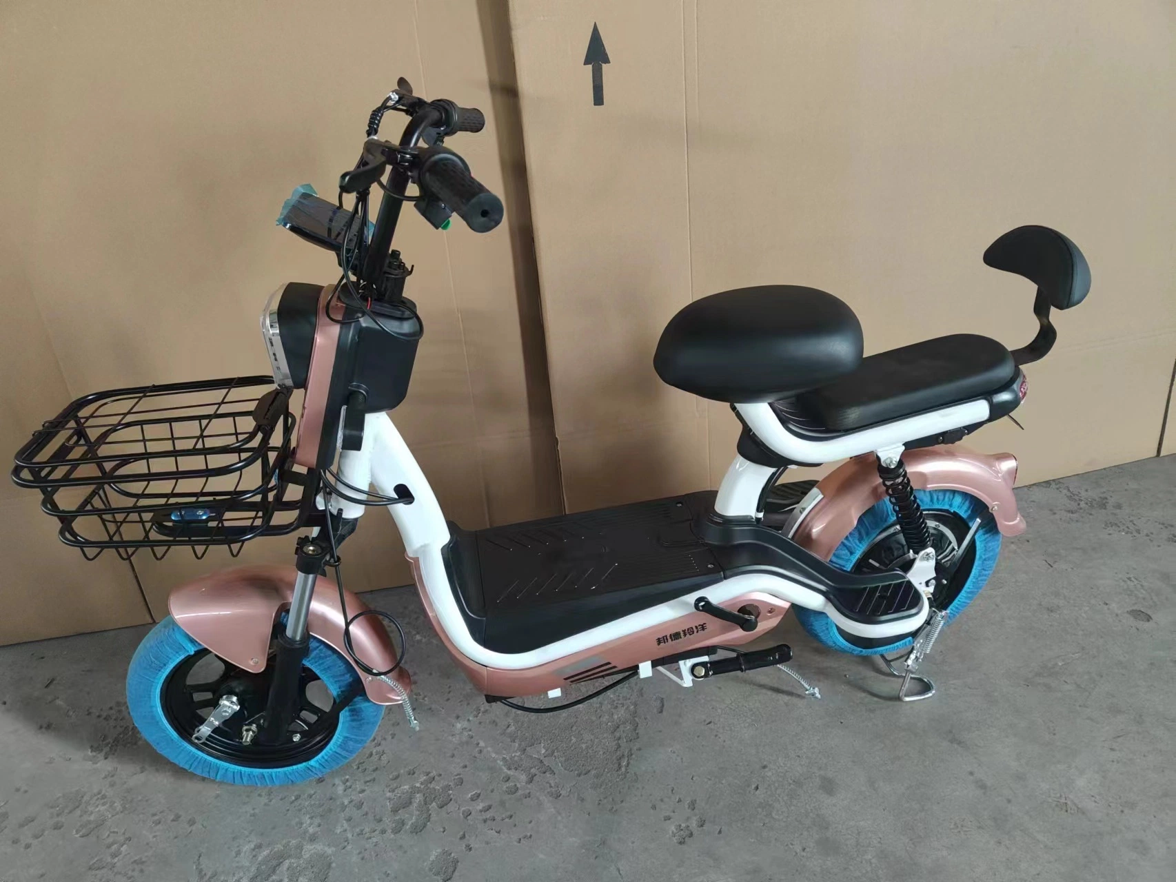 Новый дизайн для изготовителей оборудования Китая Strong два колеса 500Вт Питание от аккумулятора женщина города Bicicleta электрический велосипед велосипед с педали тормоза