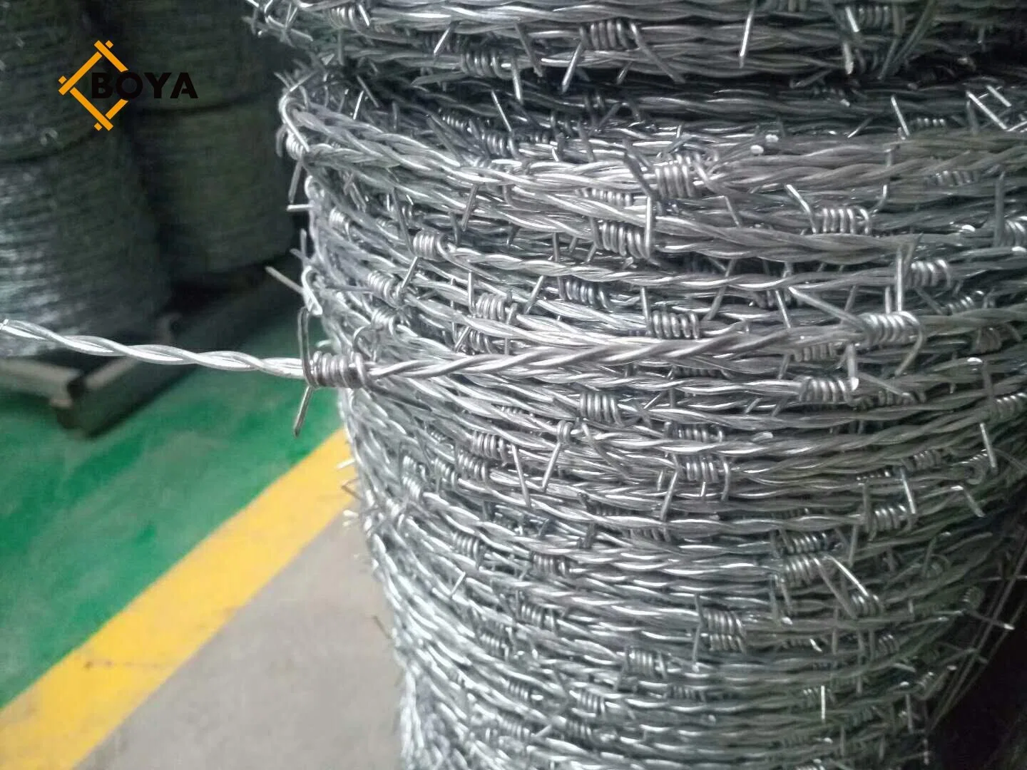 Fabricación especial de China reforzó el alambre de púas