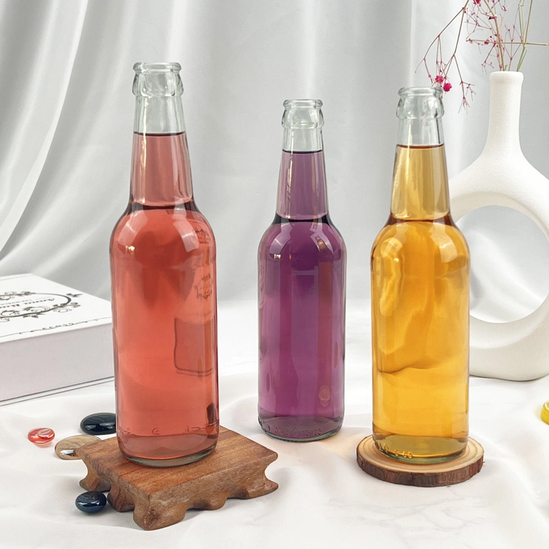 Vente en gros de boissons à base de jus transparent Soda bouteilles de verre pour liqueur de Différentes formes