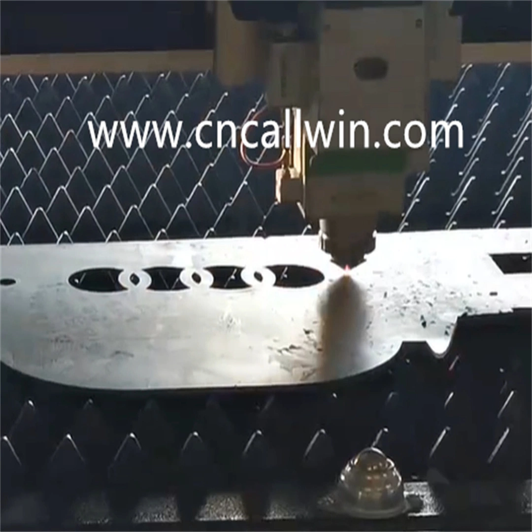 1500W CNC Metal Fiber Laser Cutting Machine Price USD10000$