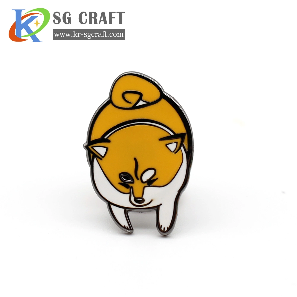 Hot Sale Juego de pasadores de solapa esmaltada bañados a medida Dibujos animados Cute ANIME animales Badges para ropa Hat mochilas