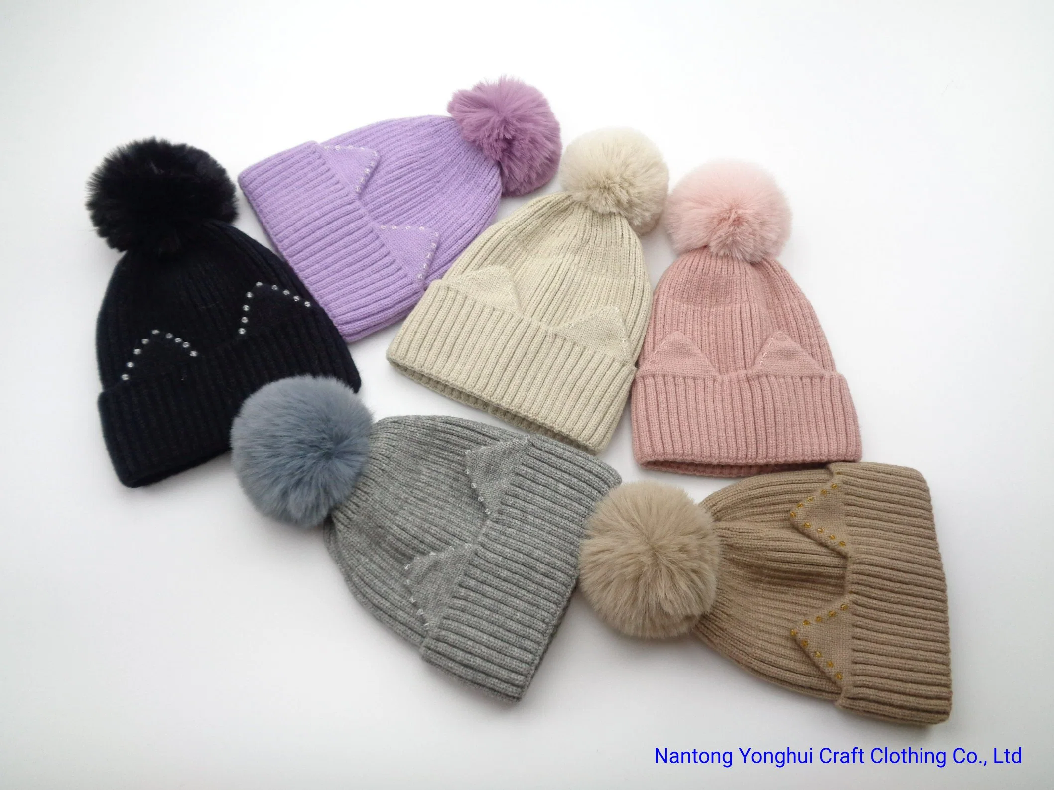 Warm Winter Knit Classic Design Pattern Youth Cap with Diamonds