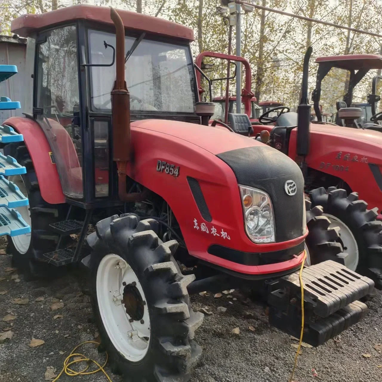 La alta calidad Df854 85Cv 4WD Dongfeng se usa el tractor Agrícola China grandes ruedas de segunda mano agrícola Tractor con certificado CE ISO para la venta