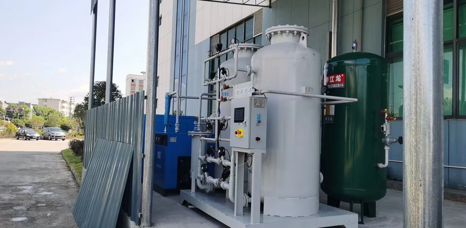 Portable Oxygen Generation Station with Filling System for Southeast Asia