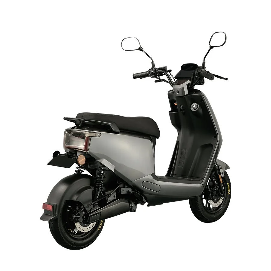 OEM CEE CBU bon marché Chine Fabricant Hot Selling moto électrique E Scooter pour adulte
