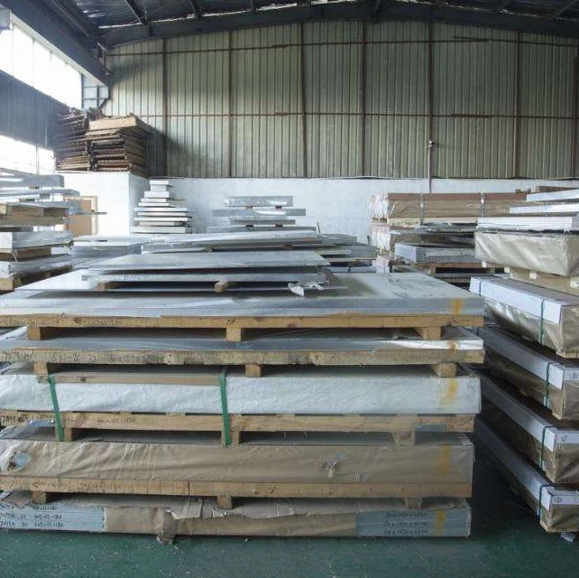 Aluminum Sheet/Plate1050 1060 1100 2A12 3003 5052 5083 5754 6061 6063 8011 7075 Embossed/Color Coated Surface Polish for Industrial Construction