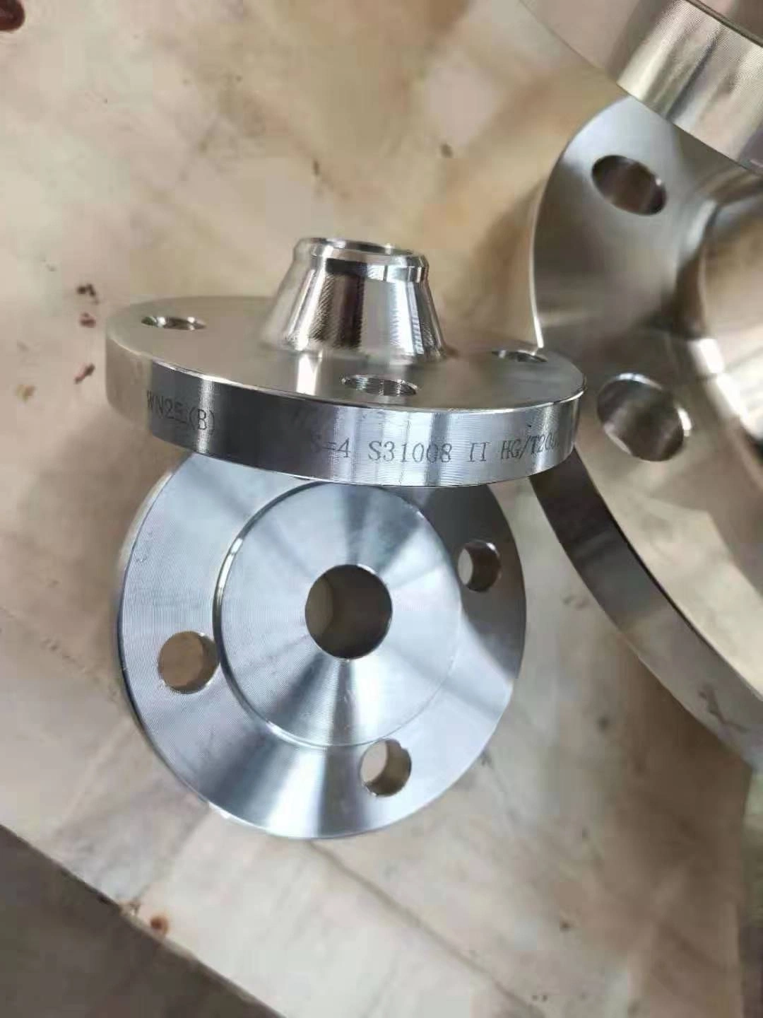 Stainless Steel RF ASME B16.5 S31008 Welding Neck Flanges