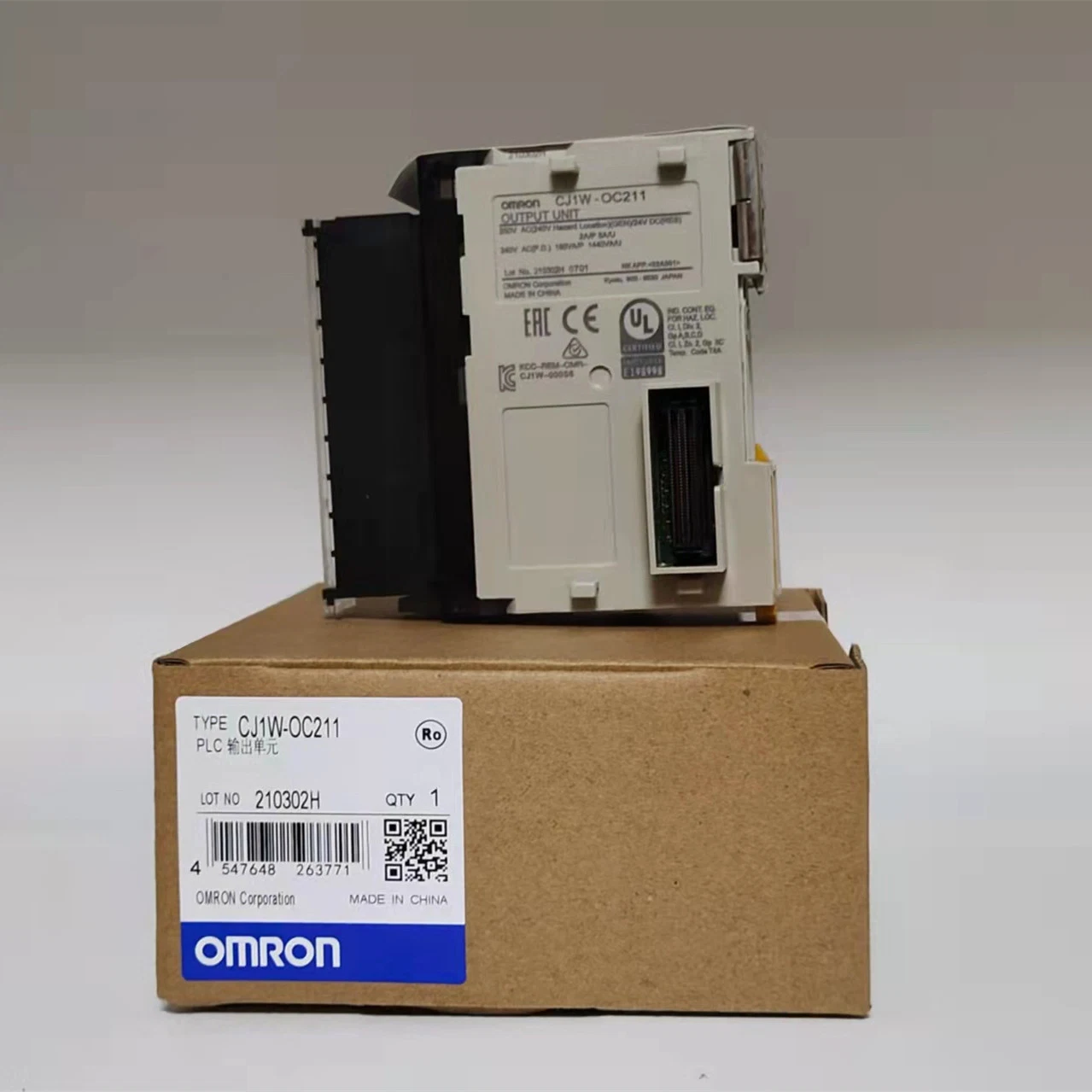 Cj1w-OD202 Omron nuevo y original programa Logic Control PLC.