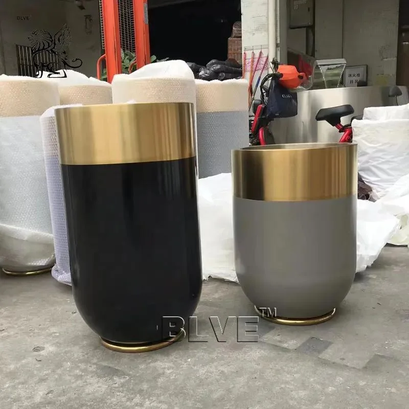 Modern Home Public Garden Decor 304 Stainless Steel Vase Flower Pots Metal Planters Factory Wholesale/Supplier