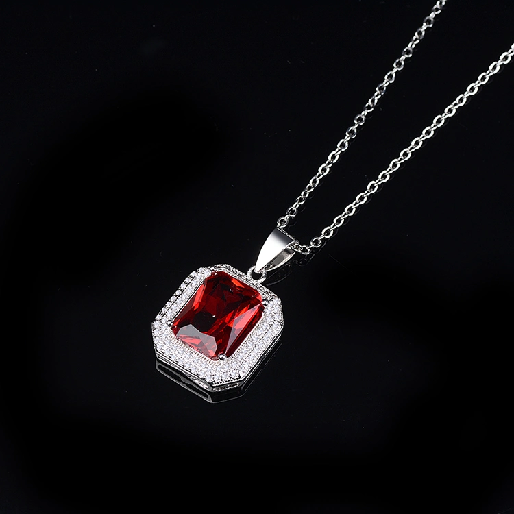 Fashion Stainless Steel Silver Jewelry Imitation Pendant Necklace for Women