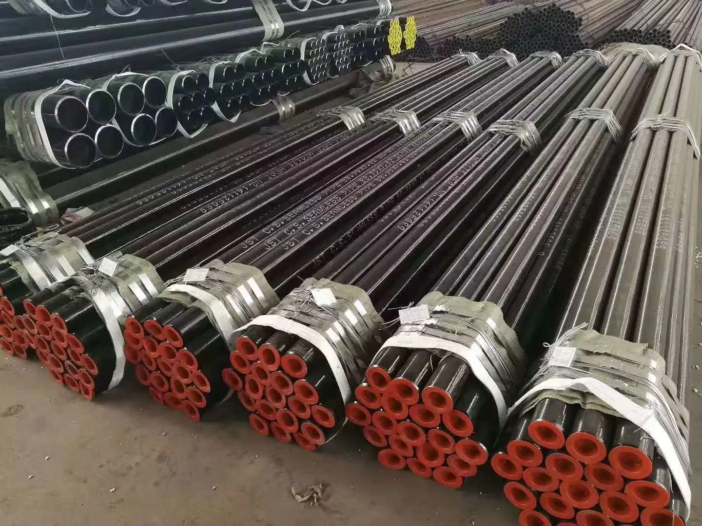 ASTM L245 X42 X52 Seamless Carbon Steel Line Pipes