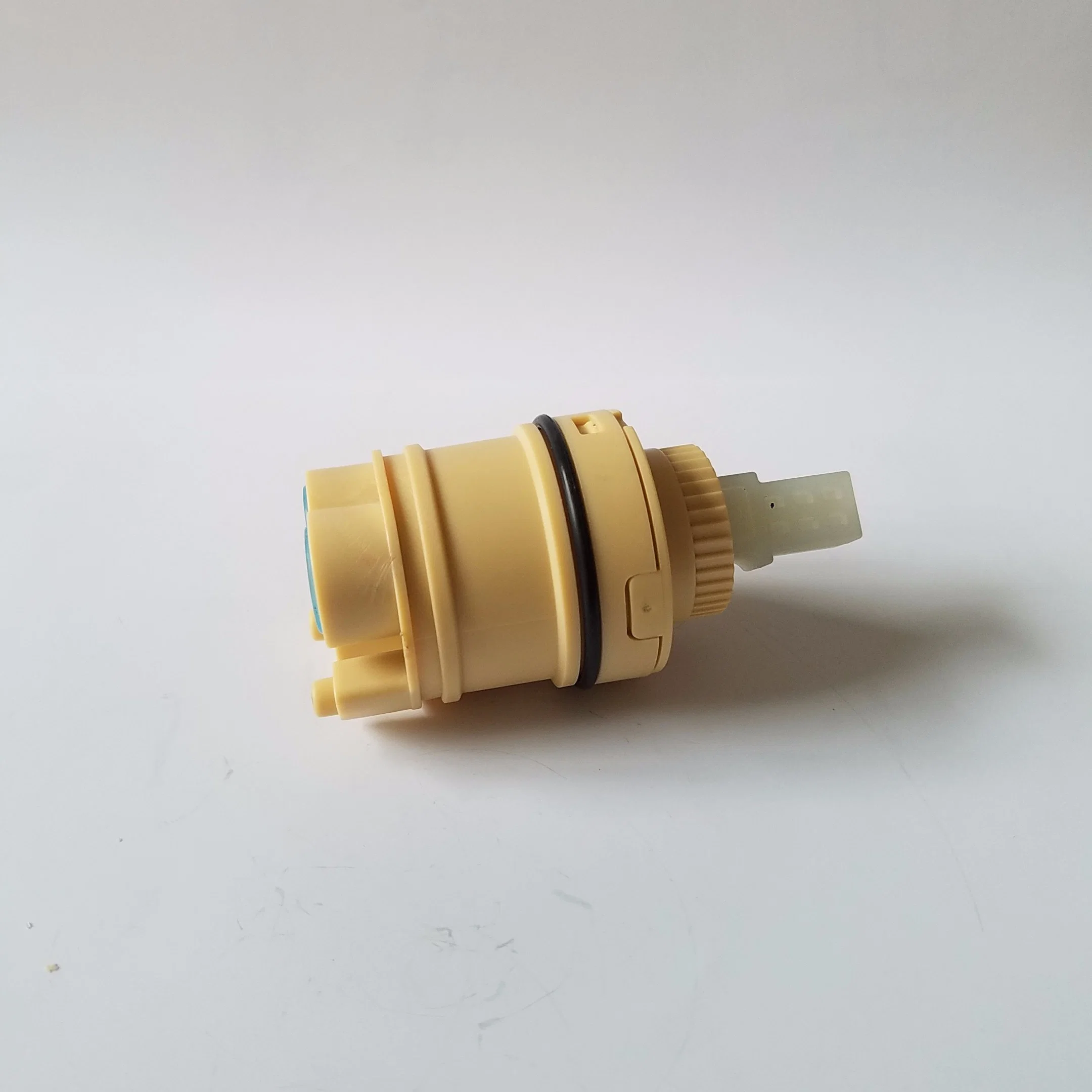 35mm Kitchen Faucet Cartridge -Side-Outlet with Distributor