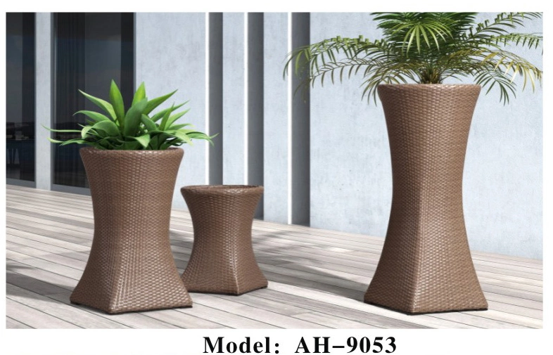 Square Shaped Rattan Planter Stand, Wicker with Aluminum Frame