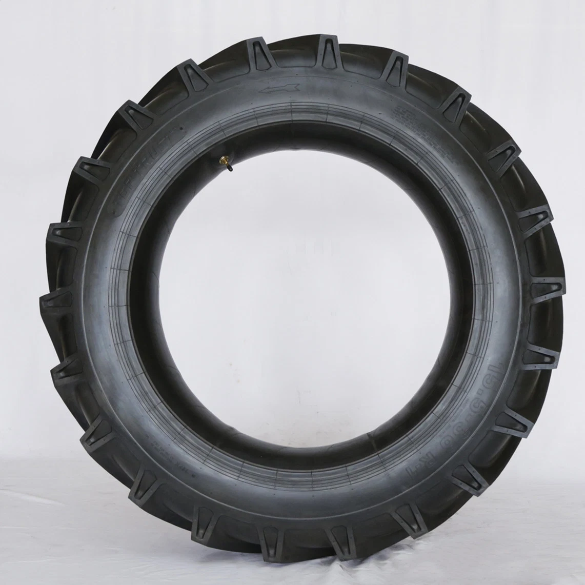 R1 New Agricultural Tire 15.5-38 Used for Tractor Tire