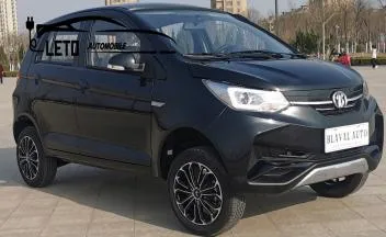 La Chine petit Mini 4 Roues 4 sièges EV utilisé de nouvelles de l'énergie auto voiture électrique de la famille du véhicule