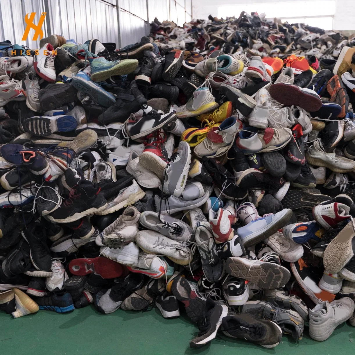 Großhandel Männer Frauen Schuhe Verwendet Fußballschuhe Second Hand Schuhe