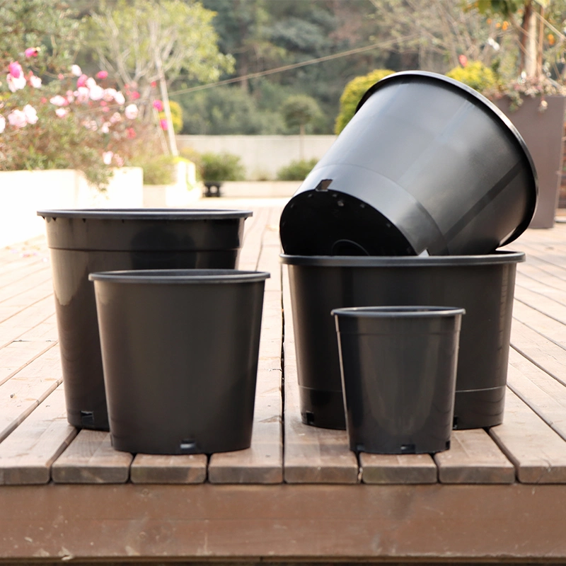 Promotion à bas prix Pots de pépinière de semis de 1 gallon durables en plastique noir en gros pour plantes de jardin extérieures