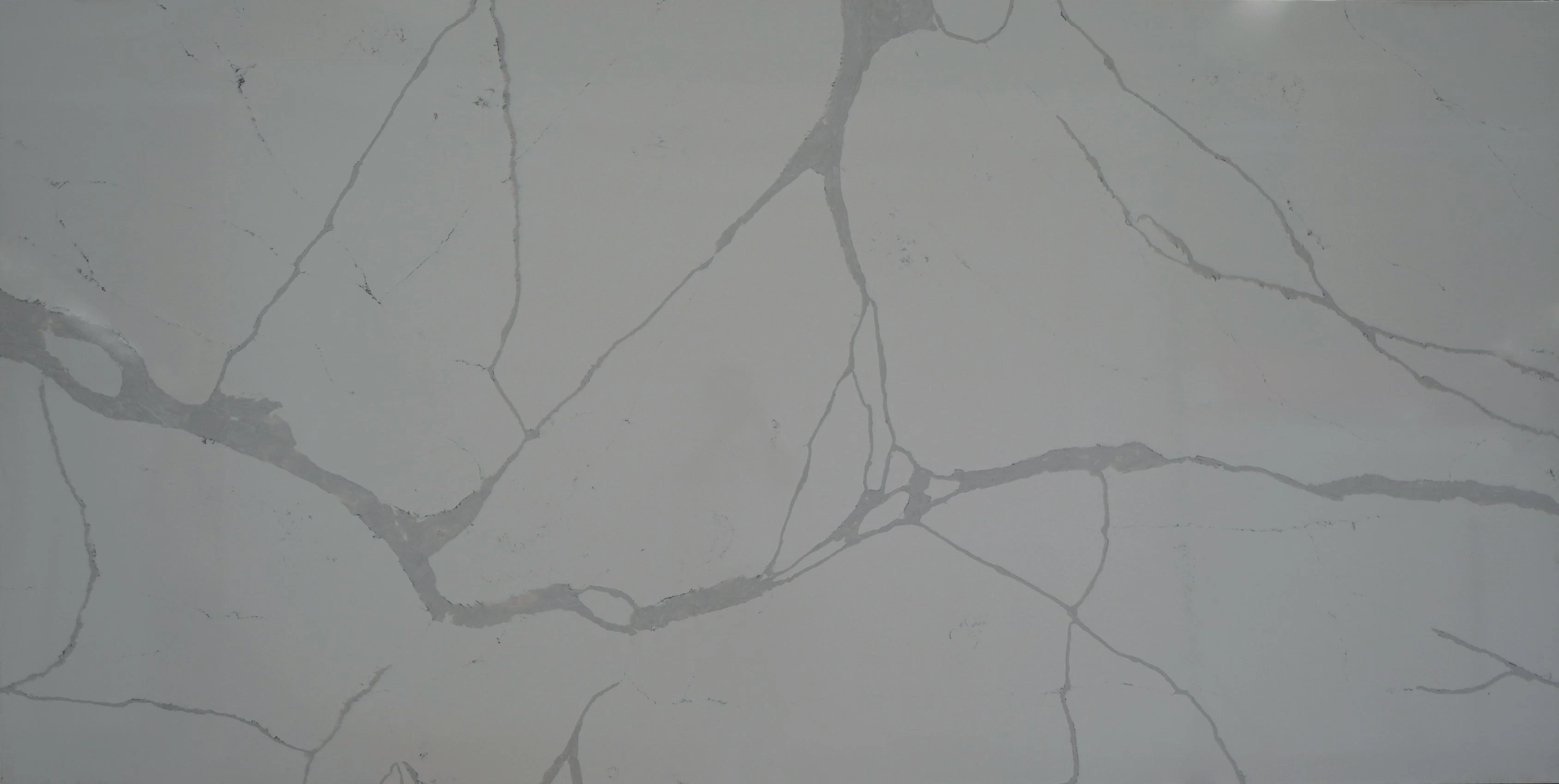 Kitchen Countertops White Quartz Stone Slabs with Veins Quartz Stone Slab Calacatta Quartz Slab