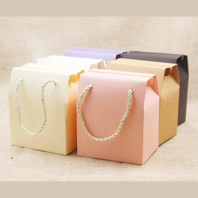 Cosmetic High quality/High cost performance  Hand Made Coated Paper Gift Shopping Bag for Packaging and Promotion