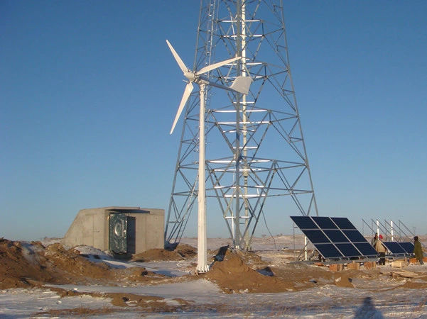 Anhua controla el tono de la turbina eólica La energía solar sistema híbrido para el suministro de energía de la estación de BTS.