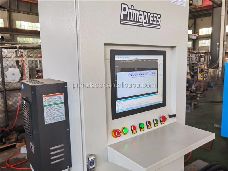 CNC ماكينة خرم 30t Amada دعم تقنية CNC الهيدروليكي Turret آلة الضغط لكمة