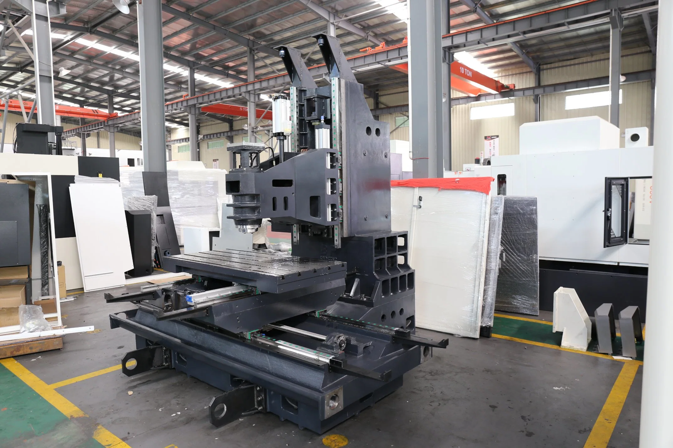 3 Axis Linear Guideway Machine CNC Milling Machining Center with NSK Screw for Metal Processing