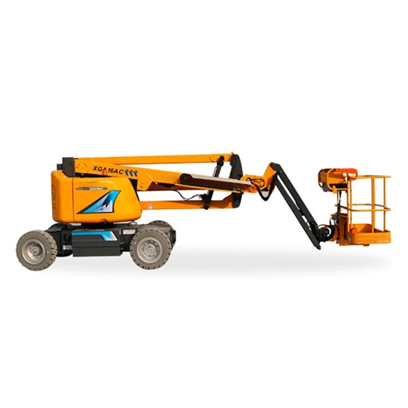 China 24m Telescopic Mobile Boom Lift Xgs24 and Spare Parts