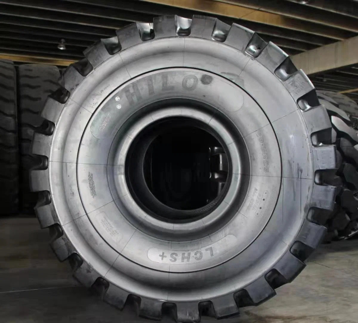 Hot Selling High quality/High cost performance Transport Heavy Duty Truck Tire Large Construction Vehicle Tires 29.5r25