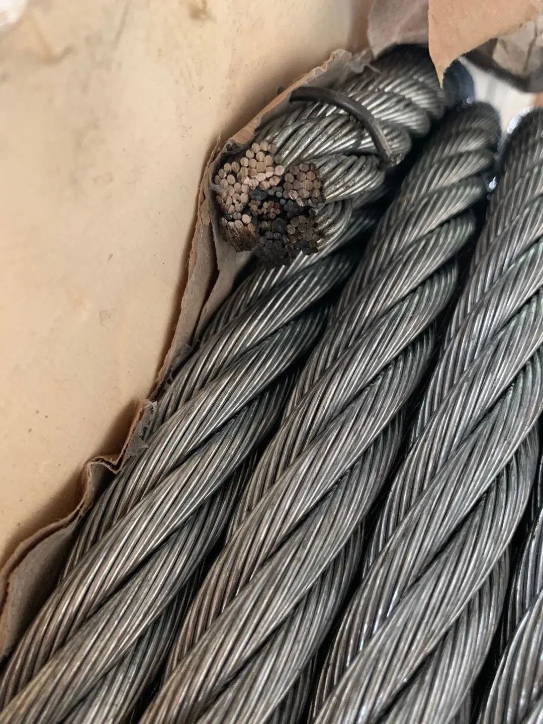 Electric Galvanized Acero De Cable 6X19+FC 5/8" Steel Wire Rope Dry