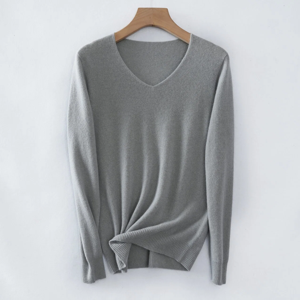 Wholesale/Supplier Superfine Cashmere and Cotton Blends Woman's Classic V-Neck Pullover Sweater