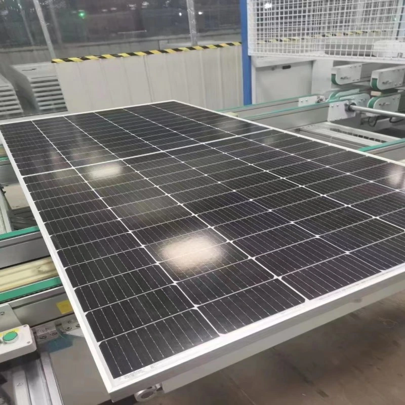 Wholesale/Supplier Solar Panel Costos in Stock Cheap Price 400W 420W 430W 440W 450W 500W 660W High Efficiency Mono Solar Panel