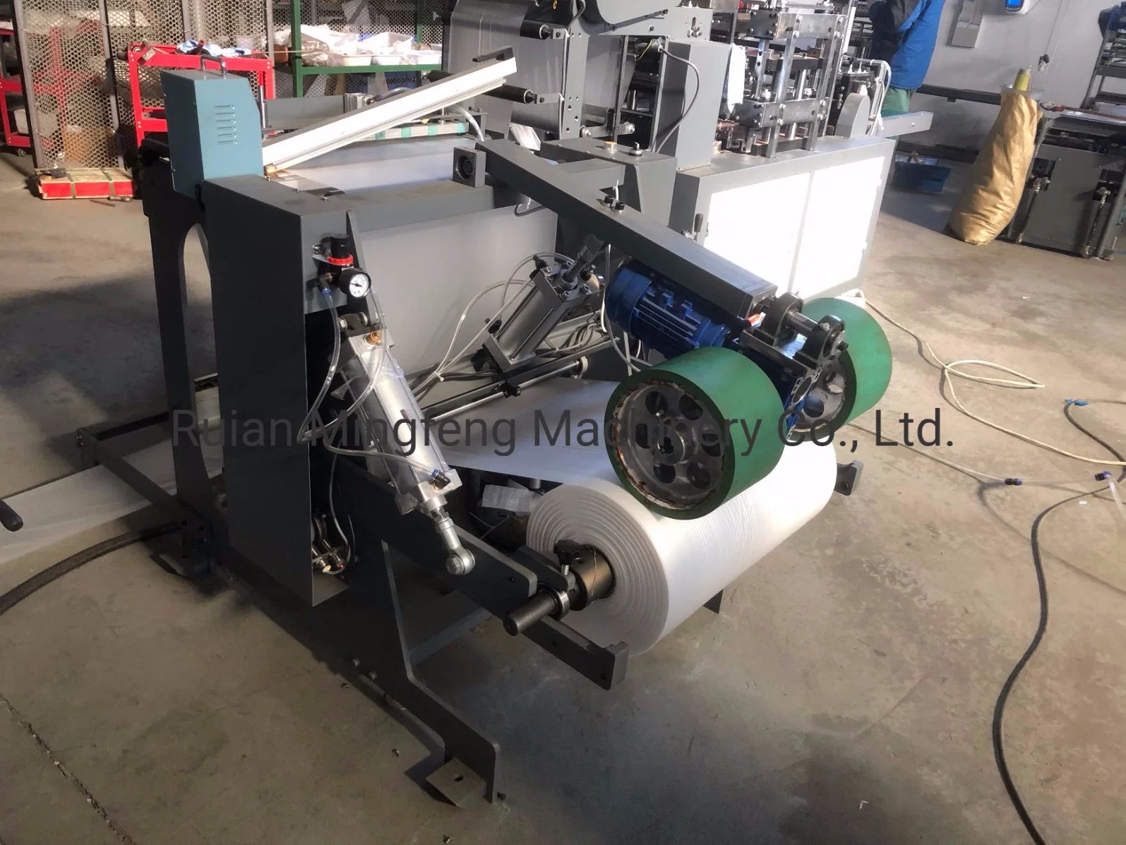 Auto Two Line High Speed CPE TPE HDPE LDPE Plastic Glove Making Machine Gloves Maker Machine/Glove Packing Machine