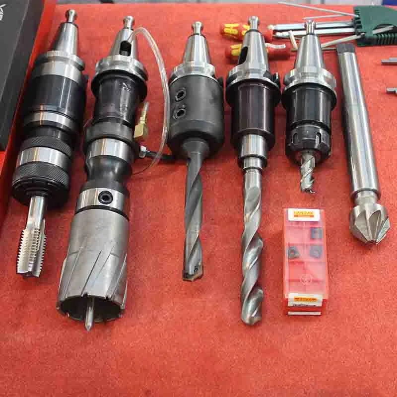 China Top-Hersteller für High Speed Drilling Fräsmaschine für Flansch und Stahlplatten