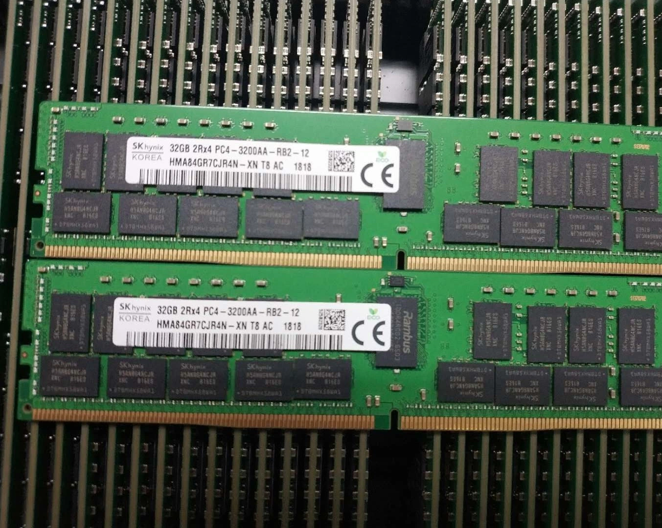 Un alto rendimiento de memoria DDR4 32GB 3200MHz de memoria RAM DELL PARA EL SERVIDOR DELL Hpe Kit de memoria RAM del servidor de 32 GB DDR4.