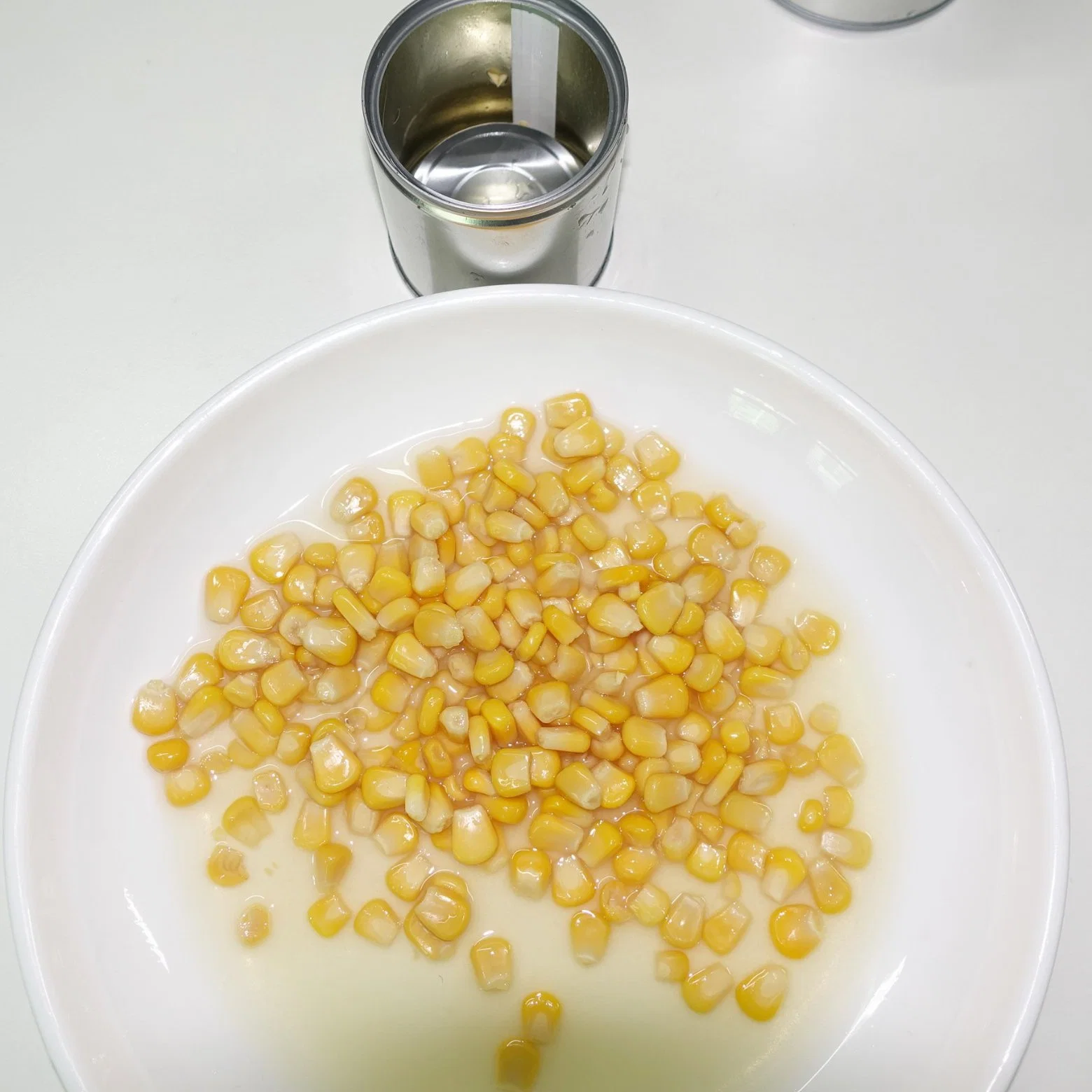 China Manufacturer Canned Kernels Sweet Corn