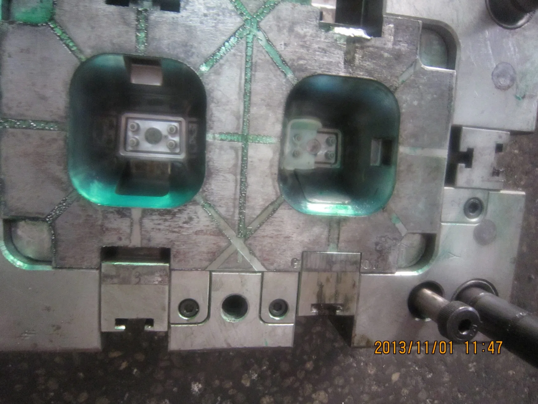 Plastic Collapsible Core 32mm Tee Mould