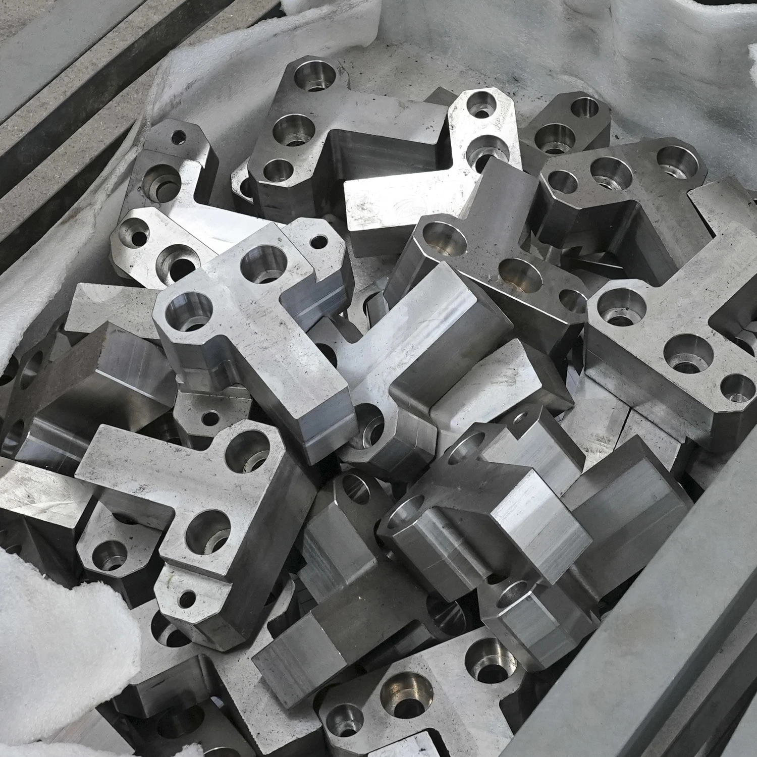 OEM CNC Lathe Machining Parts with High Precision and Quality