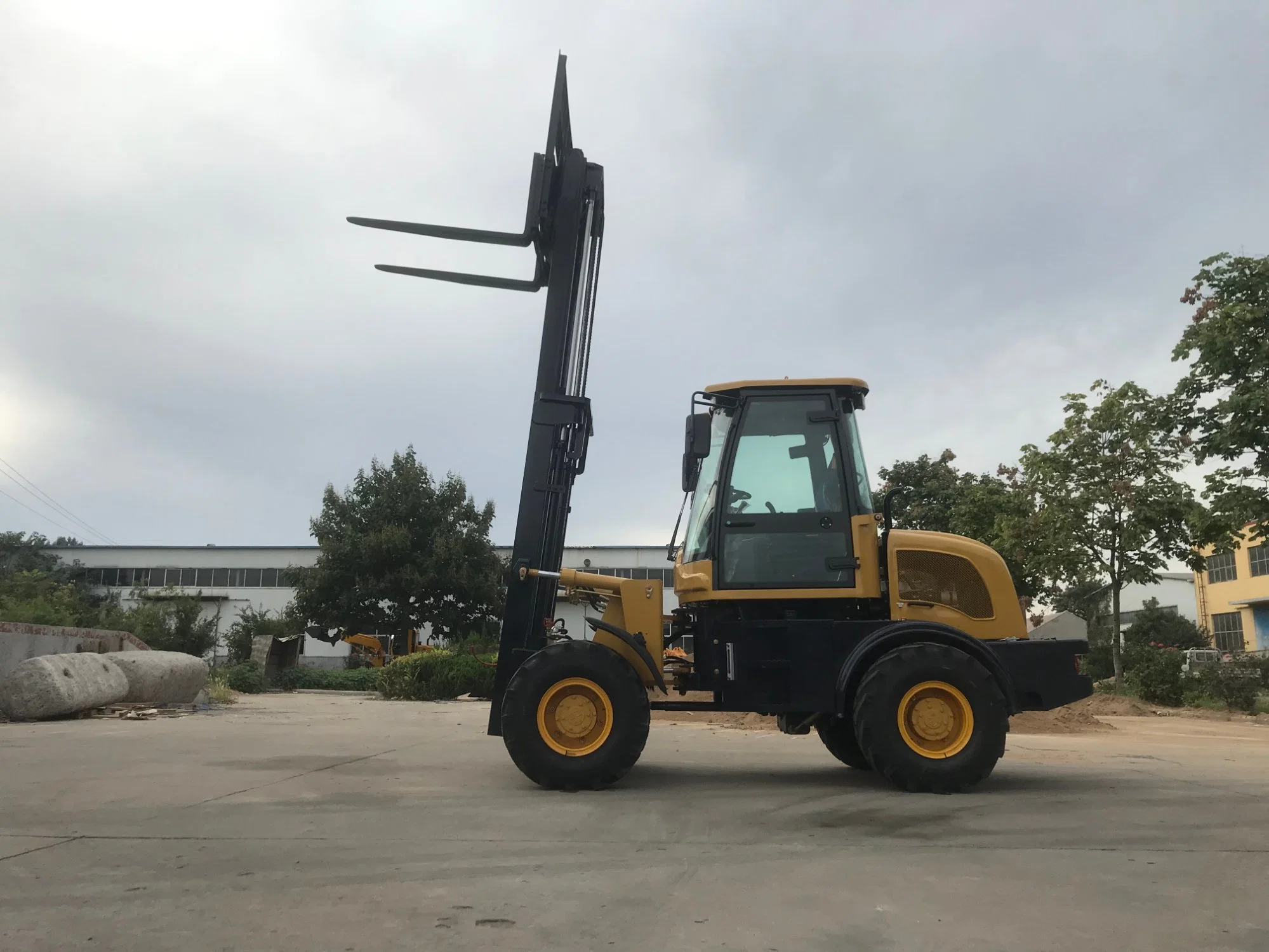 2 Ton Construction Equipment Machine with Mulcher Compact Farm Micro Hydraulic Small Mini Agricultural Front End Wheel Loader Made in Qingzhou