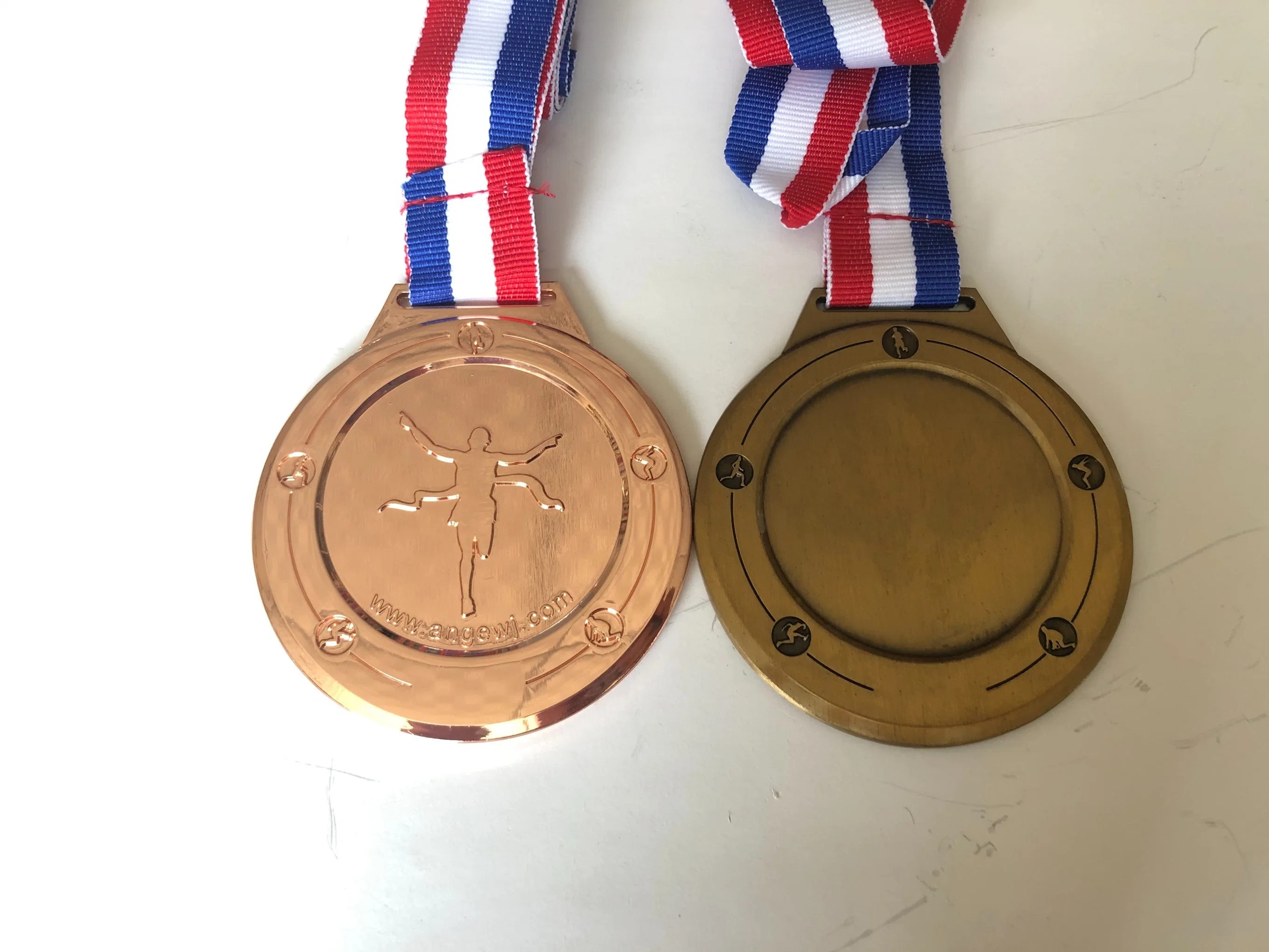 Customer Design Blank Metal Medal by Die Casting