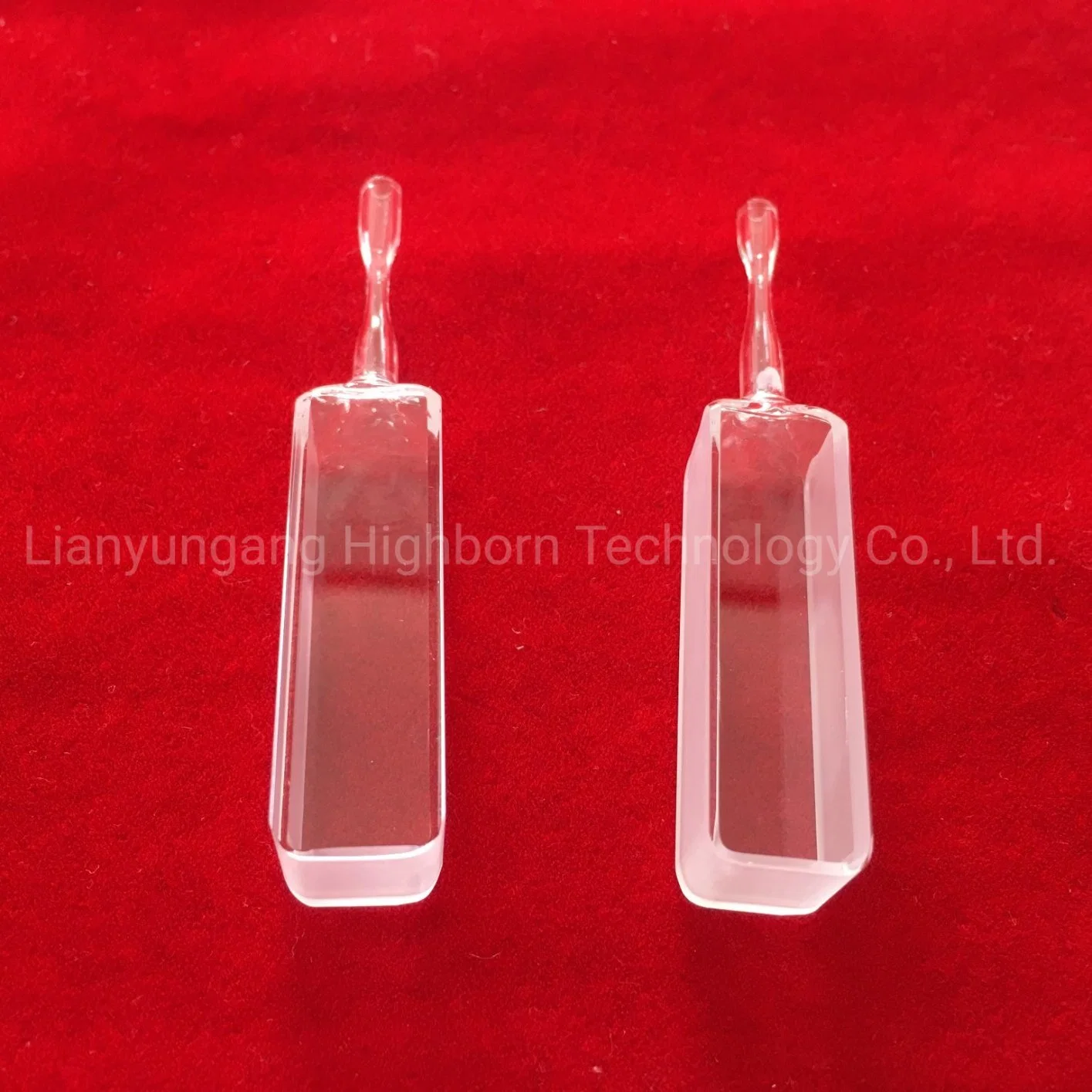 High Purity Polishing Customized High UV Transmittance Clear Standard Q704 Quartz Glass Flow Cell with Graded Seal