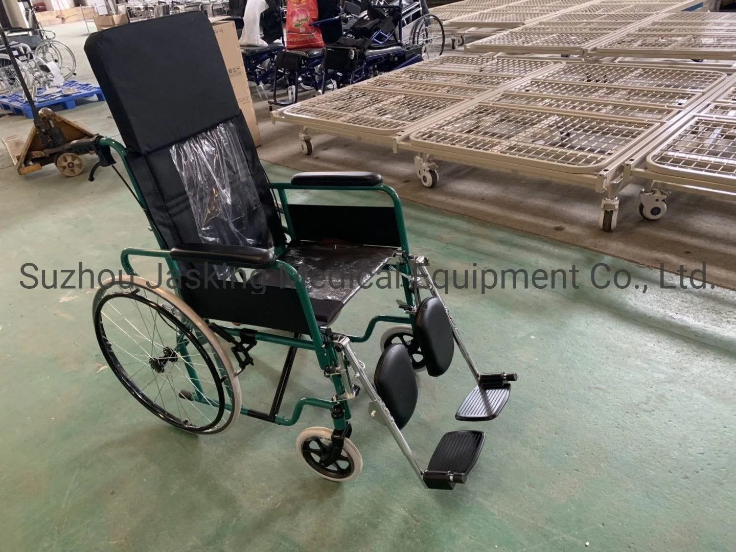 Powder Coating Steel Reclining High Back Manual Wheelchair (JX-864GC-46)