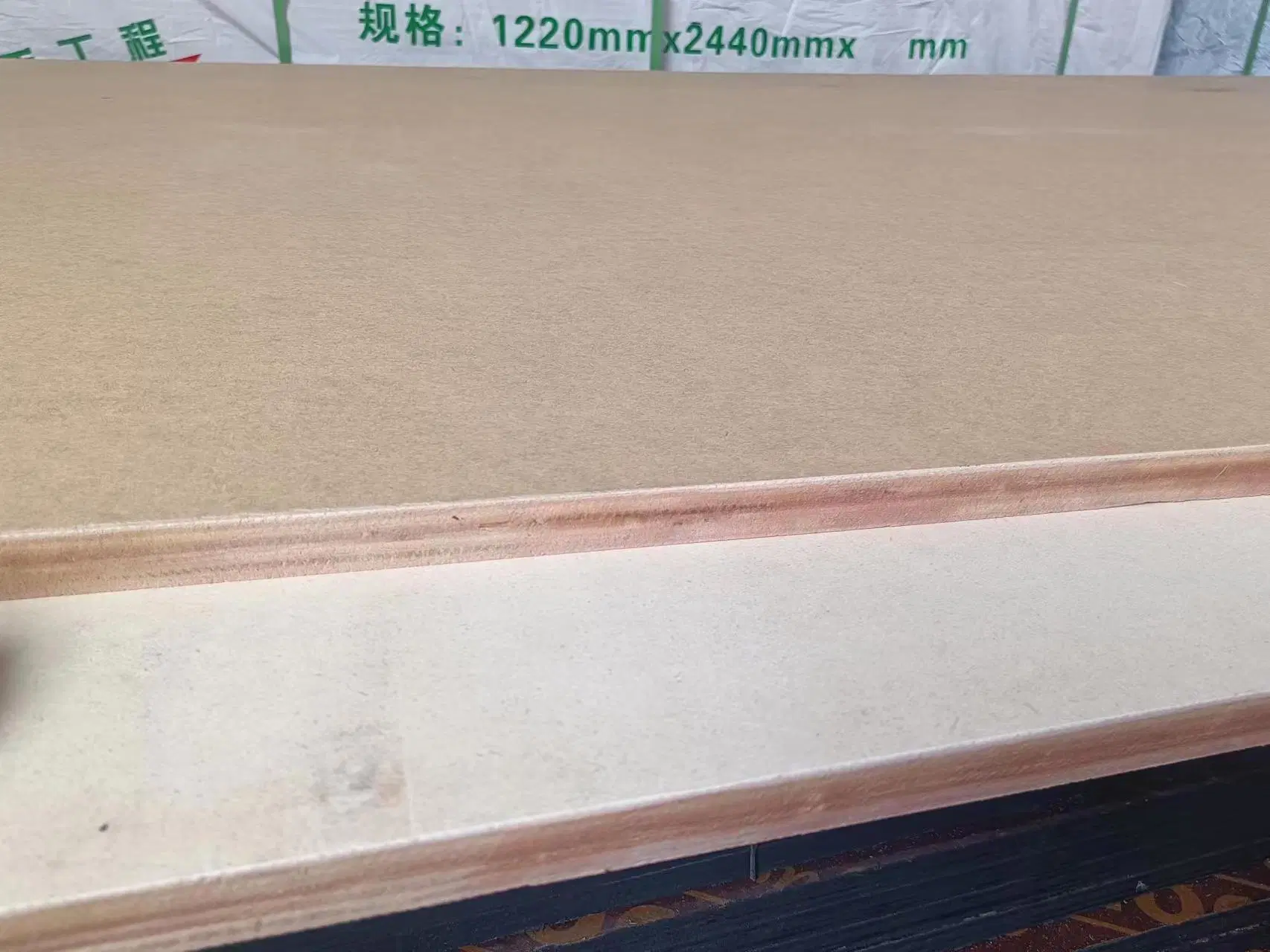 Poplar Plywood in Melamine Board / Marine Plywood / Birch Plywood/Bamboo Plywood